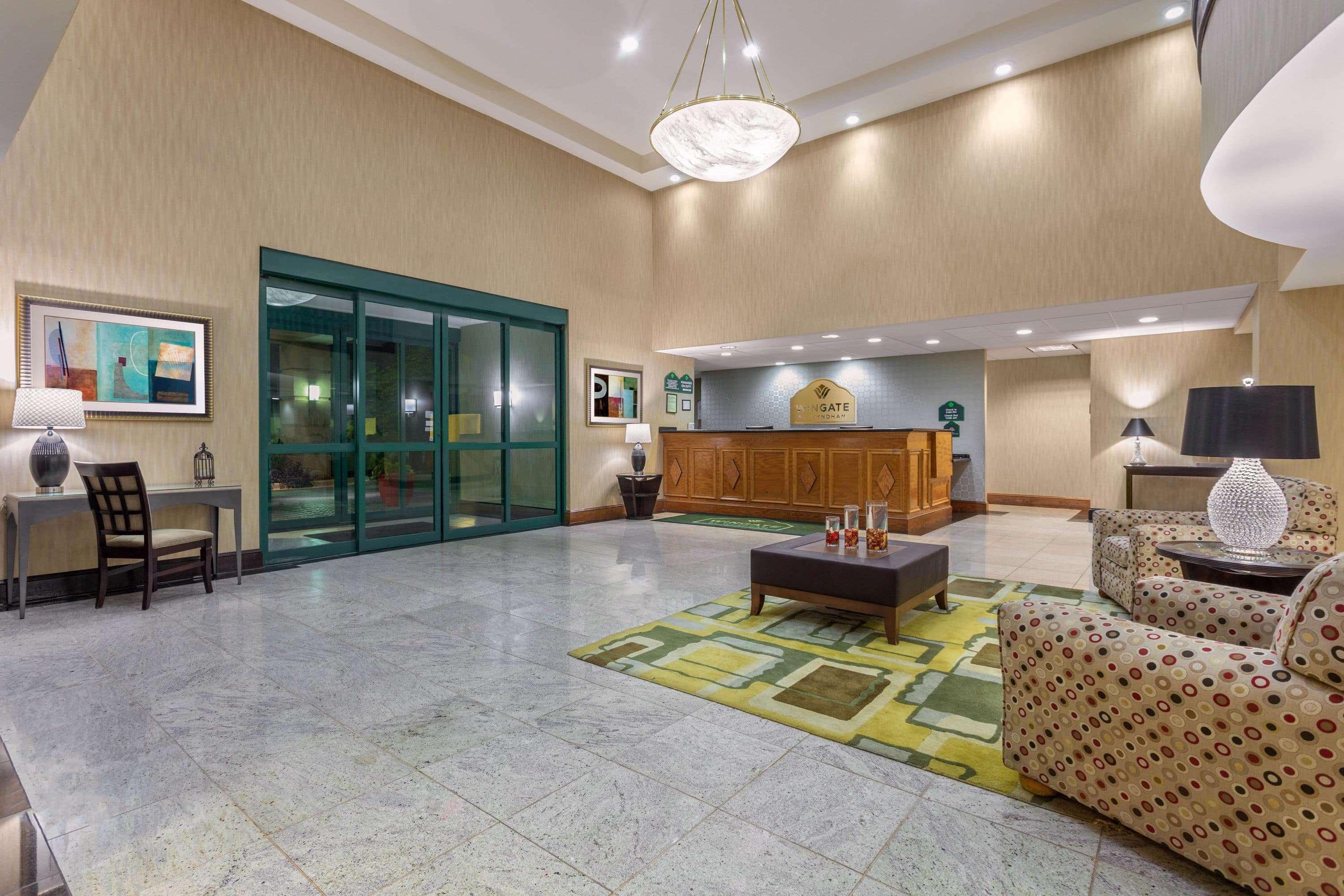 Отель Wingate By Wyndham Macon I-75 Экстерьер фото