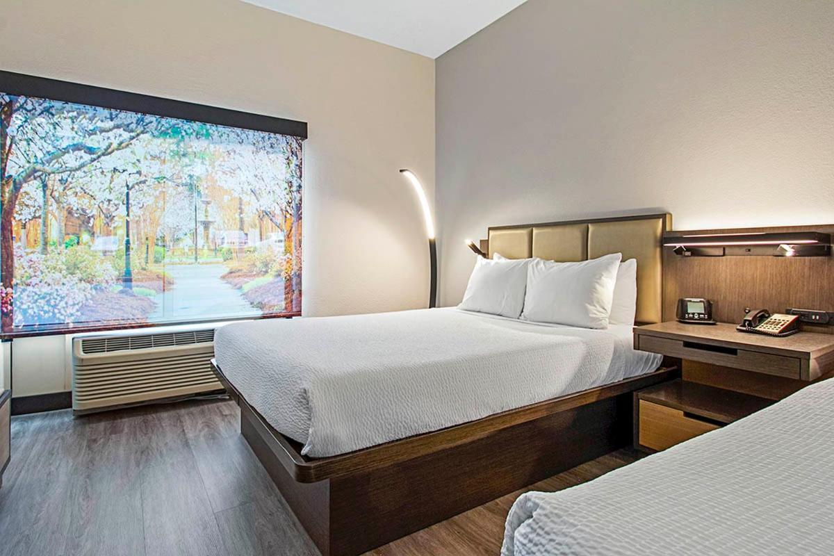 Отель Wingate By Wyndham Macon I-75 Экстерьер фото